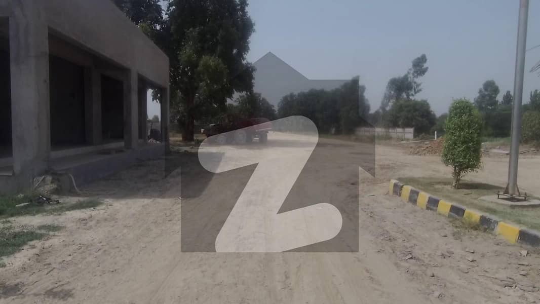سرایچ لاہور میں 3 مرلہ رہائشی پلاٹ 12.5 لاکھ میں برائے فروخت۔