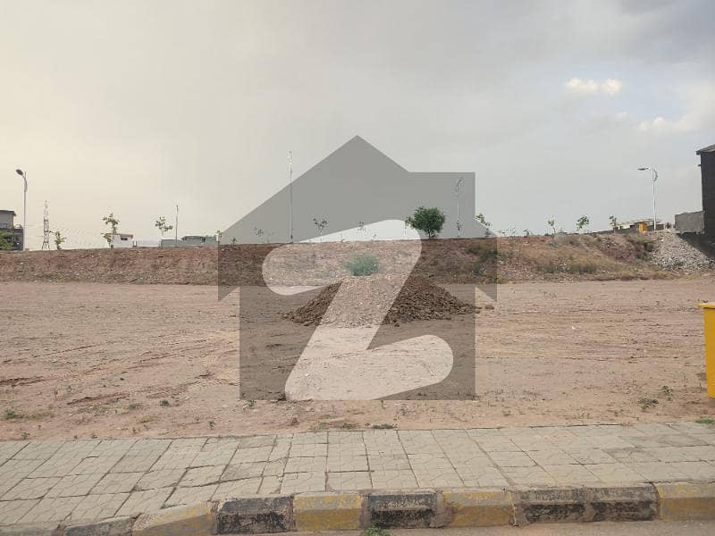 Bahria town phase 8 H block boulevard 10 Marla plot available for sale