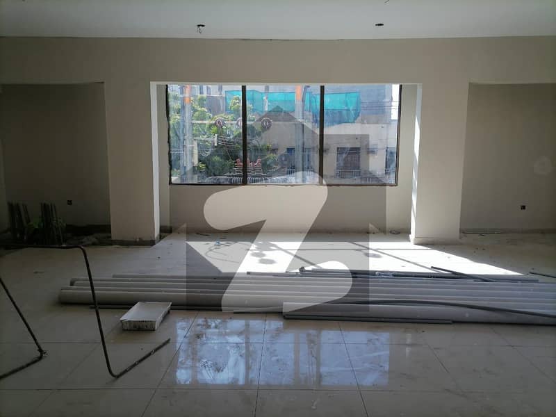 200 Square Feet Office Is Available For Rent In Shahra-E-Faisal