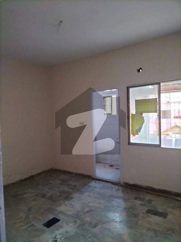 Flat For Sale 3 Bed Dd At 1st Floor In Gulshan-e-iqbal - Block 19