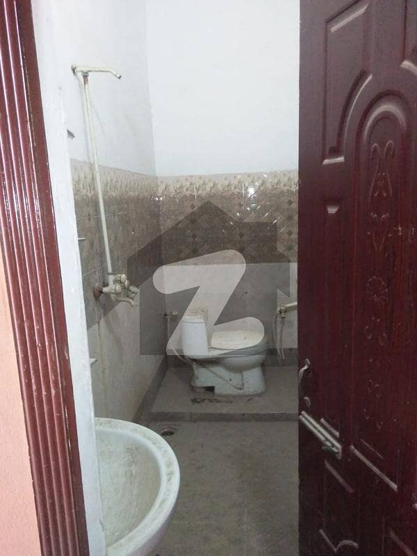 لاہور ۔ شیخوپورہ ۔ فیصل آباد روڈ فیصل آباد میں 2 کمروں کا 10 مرلہ مکان 1.34 کروڑ میں برائے فروخت۔