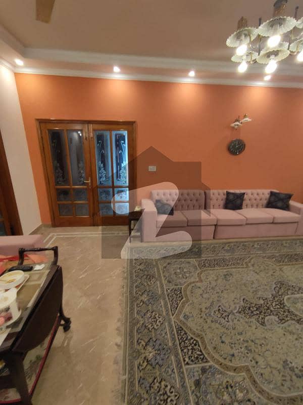 1-KANAL FULLY FURNISHED LOWER PORTION FOR RENT DHA PHASE 2