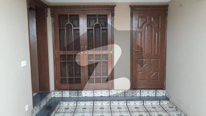 10 Marla Upper Portion House For Rent In Dd Block Bahria Town Lahore