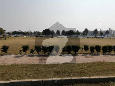 1 Kanal Plot In Populated Area Ready To Build Your Dream House In M 3 Lake City Lahore