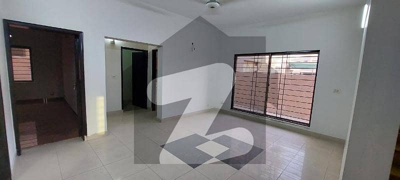 Dha Phase 8 Block H Beautiful House Available For Rent Prime Location