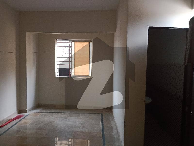 550 Square Feet Flat In Mehmoodabad Number 5 For Sale