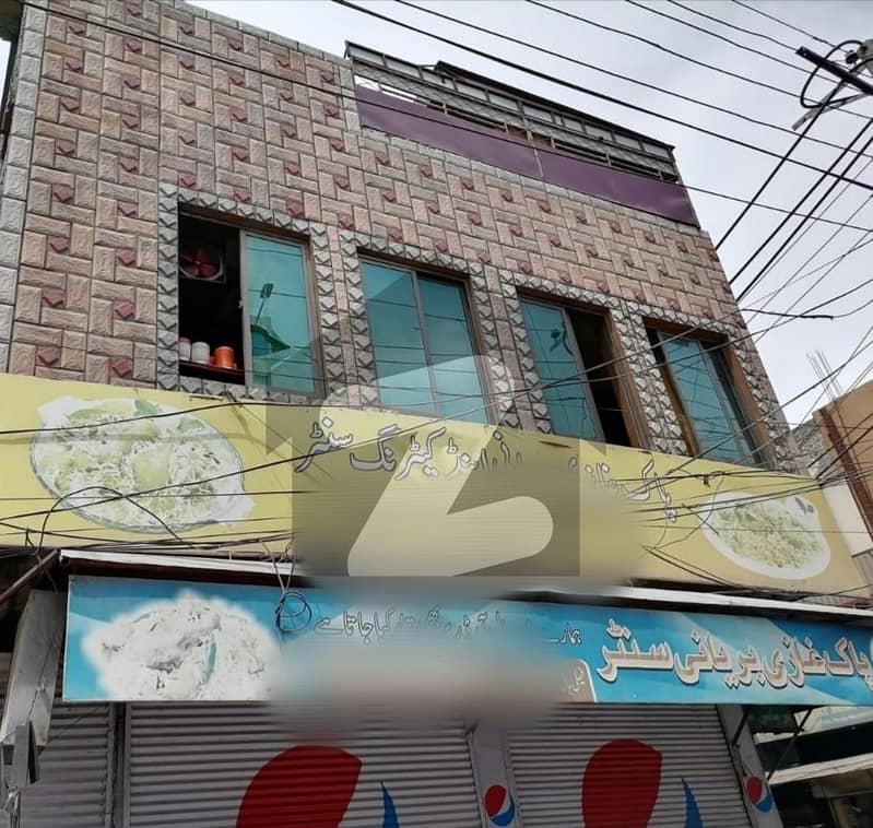 صدر پشاور میں 2 مرلہ عمارت 10.5 کروڑ میں برائے فروخت۔