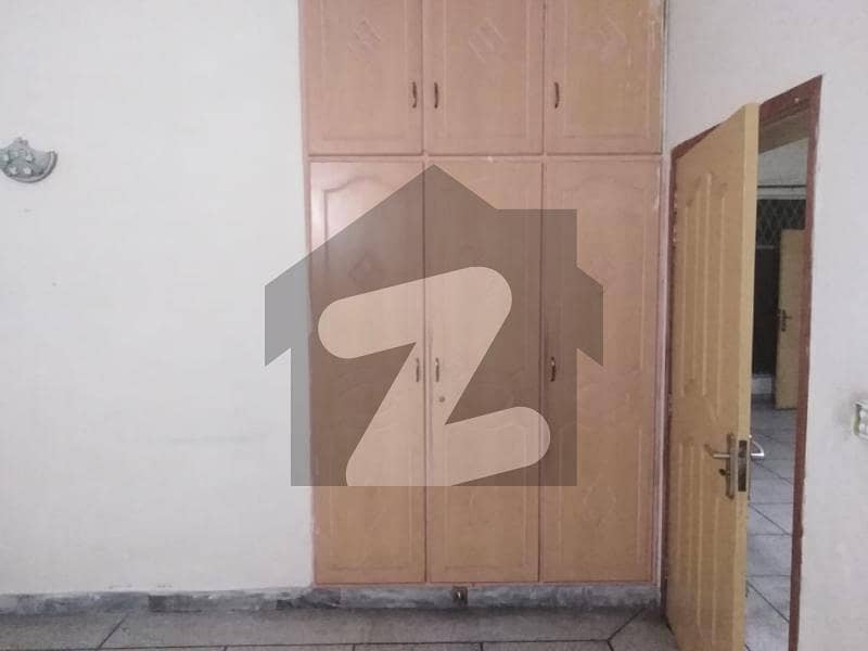 1 Kanal Single Storey House Is For Rent In Wapda Town Lahore Phase 1 Block E1.
