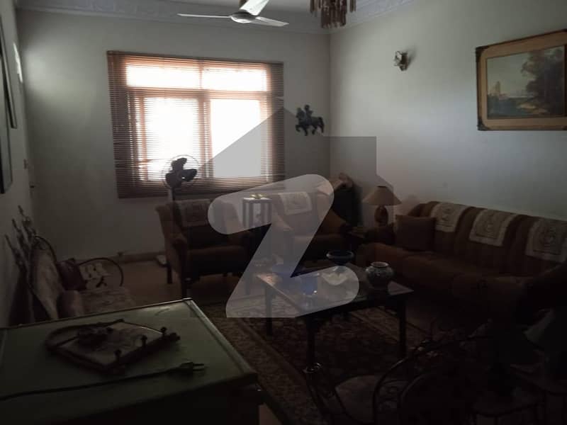 ERUM Bungalows Gulshan e iqbal block 11 GulshaneIqbal Block 11