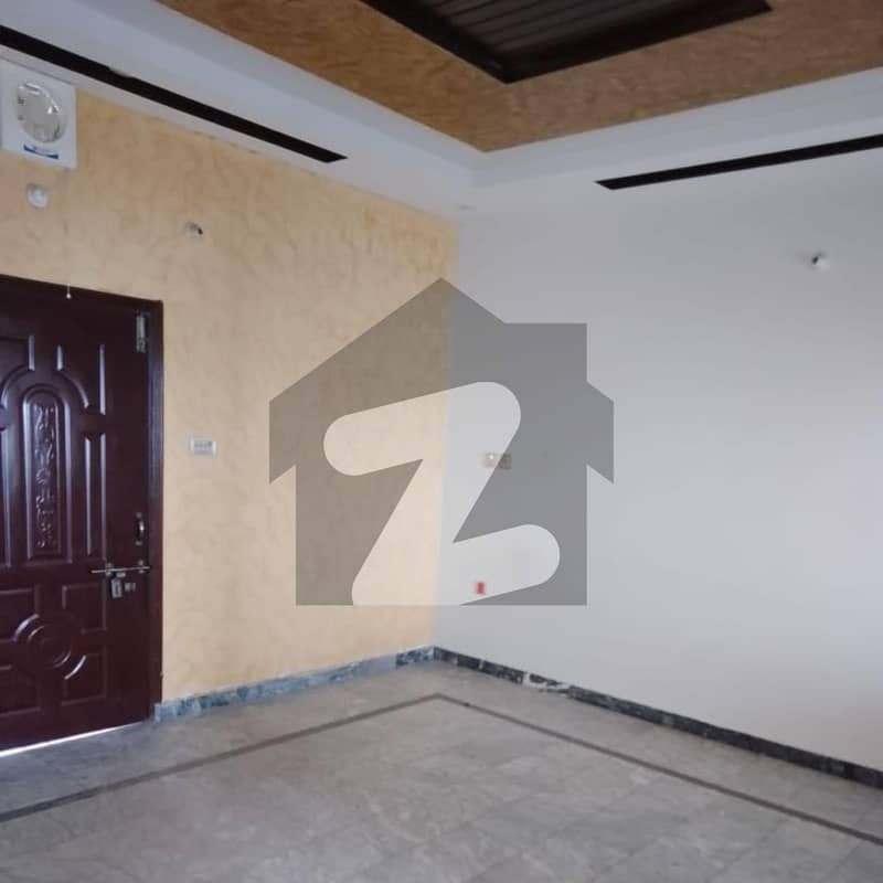 Upper Portion Of 1125 Square Feet Available For Rent In Hamza Town