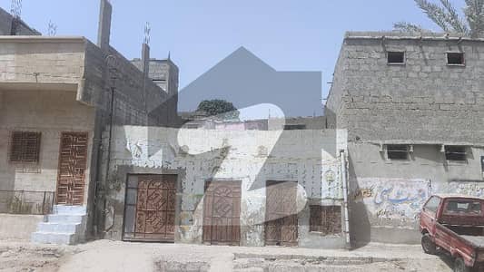 اقبال بلوچ کالونی اورنگی ٹاؤن کراچی میں 5 مرلہ مکان 1.1 کروڑ میں برائے فروخت۔