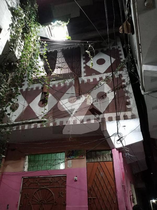 House Available In Bakra Peri Road For Sale