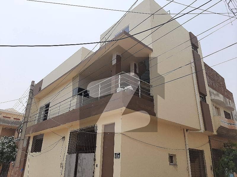 900 Square Feet House In Stunning University Road Is Available For Rent 900 Square Feet House In Stunning University Road Is Available For Rent