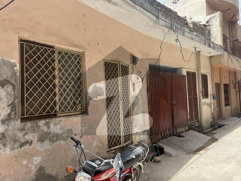 صادق آباد راولپنڈی میں 3 مرلہ مکان 72 لاکھ میں برائے فروخت۔