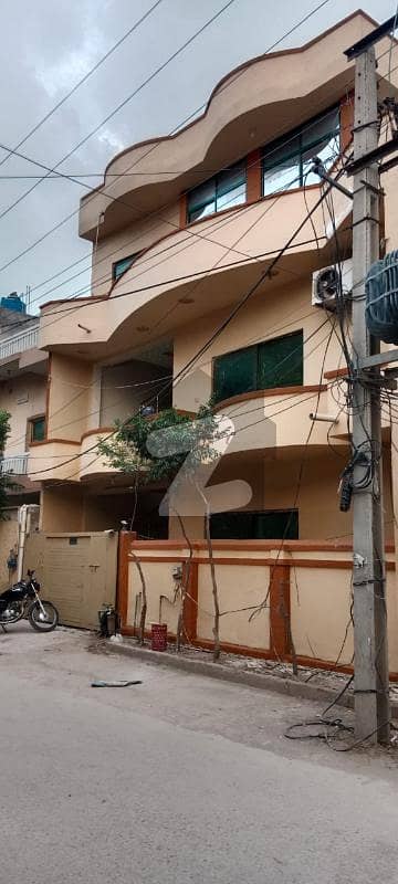 5 Marla 2.5 Storey Corner House For Sale Gas Water Bore And Water Supply 24 Ur Electricity Miter. ghouri Phase. 3