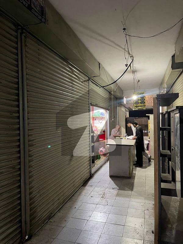 رِم جِھم وِلاز سکیم 33 کراچی میں 2 کمروں کا 0.44 مرلہ دکان 52 لاکھ میں برائے فروخت۔