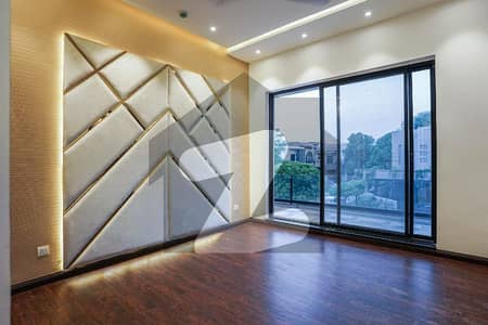 1 Kanal Brand New Luxury Upper Portion For Rent At Very Hot Location In Paragon City