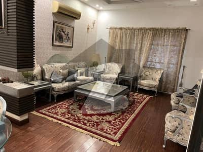 پیراگون سٹی لاہور میں 5 کمروں کا 1 کنال مکان 1.75 لاکھ میں کرایہ پر دستیاب ہے۔