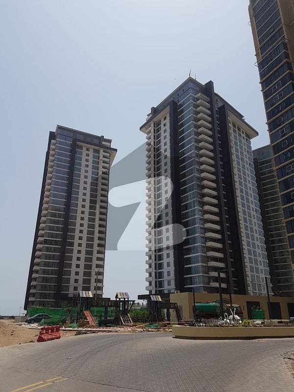 4 Bedrooms Flat For Rent In Pearl Tower 1