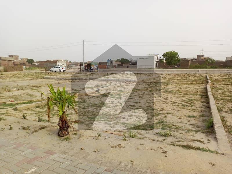 In Shadiwal Road Residential Plot For Sale Sized 6 Marla