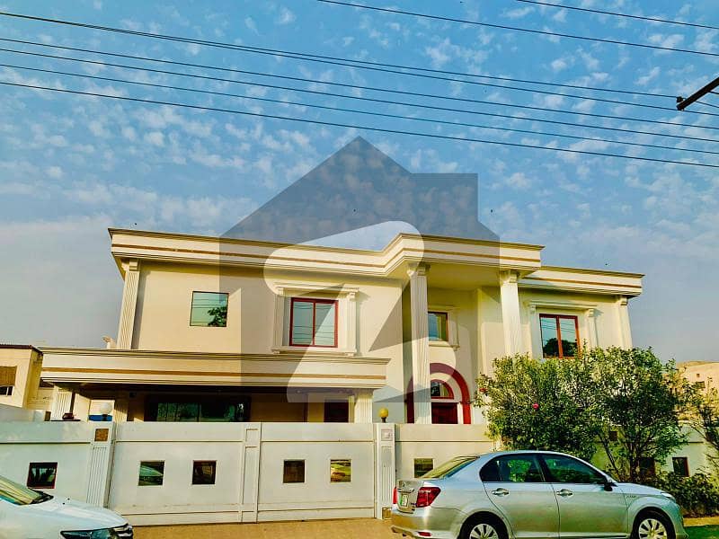 2 Kanal Luxury Bungalow For Sale In Sui Gas Society Phase 1