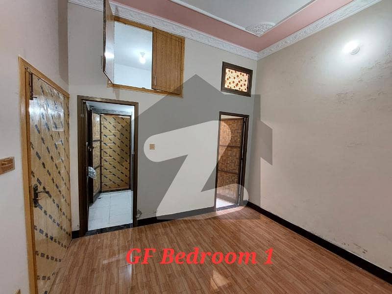 اشرف ٹاؤن چکوال میں 4 کمروں کا 5 مرلہ مکان 1.4 کروڑ میں برائے فروخت۔