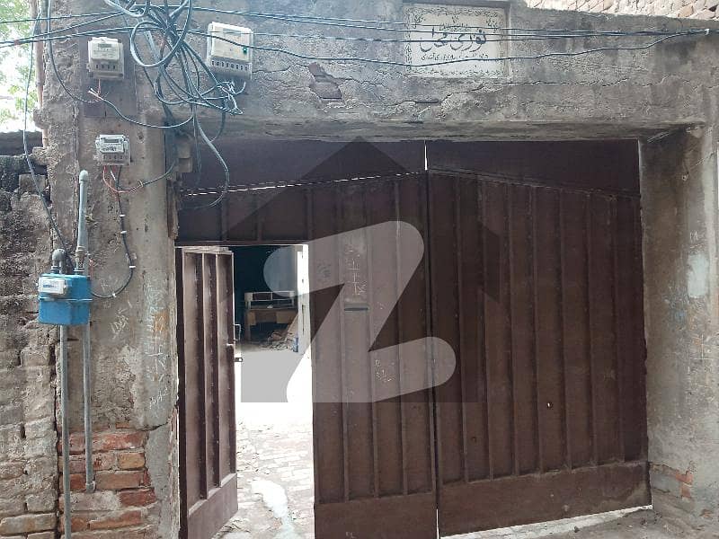 لکشمی چوک لاہور میں 10 مرلہ مکان 3.5 کروڑ میں برائے فروخت۔