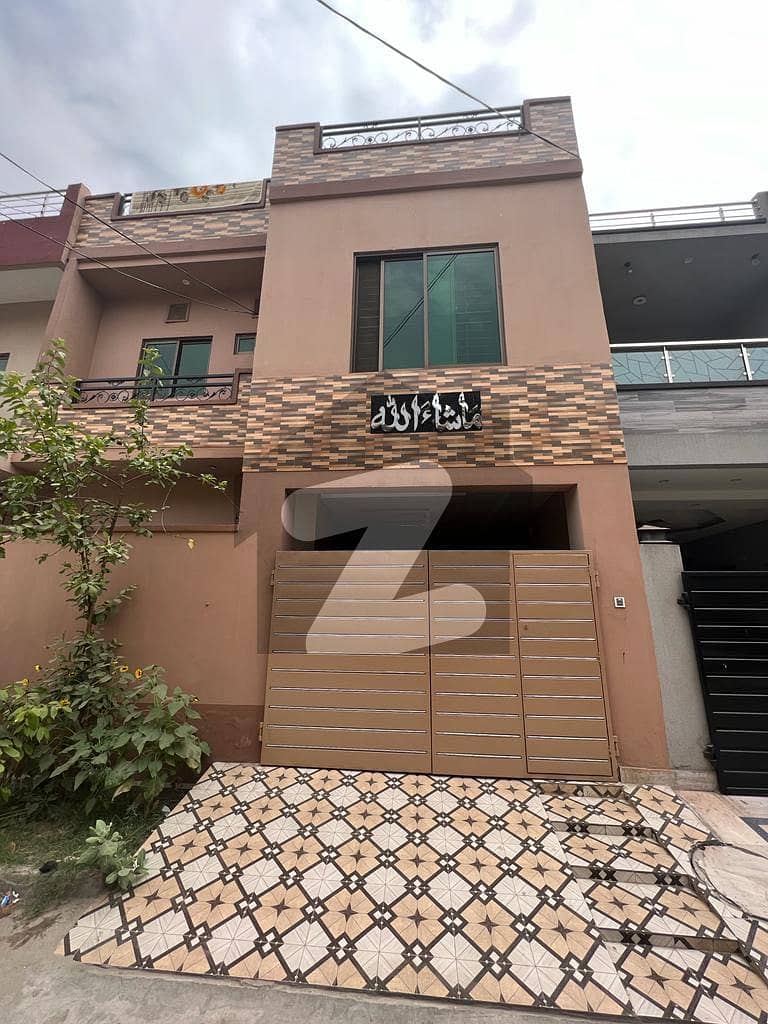 5 Marla Solid And Beautiful House For Sale In Eden Boulevard College Road Lahore