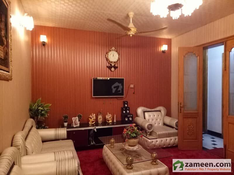 House For Sale In Islamia Park