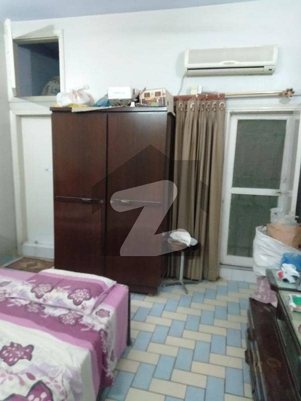 3 Bed Drawing Lounge 3 Tile Bathroom Without Owner Separate K E Gas Meter