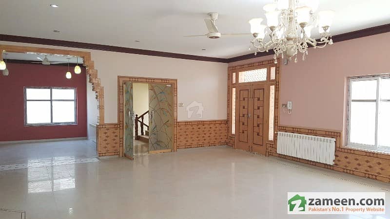 550 Square Yards Fresh Bungalow For Sale In Servey 144