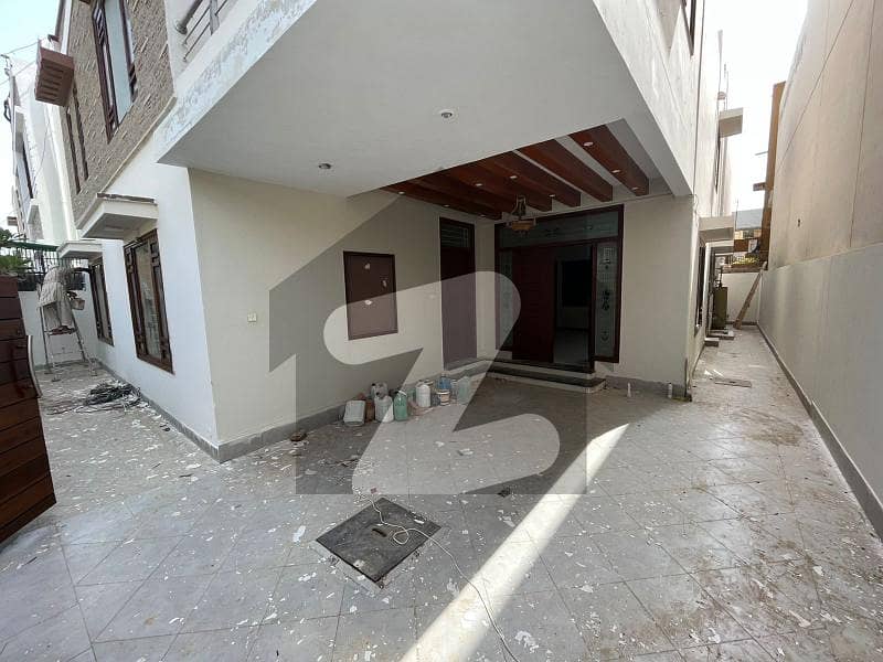 300 Square Yards House For sale Is Available In DHA Phase 7