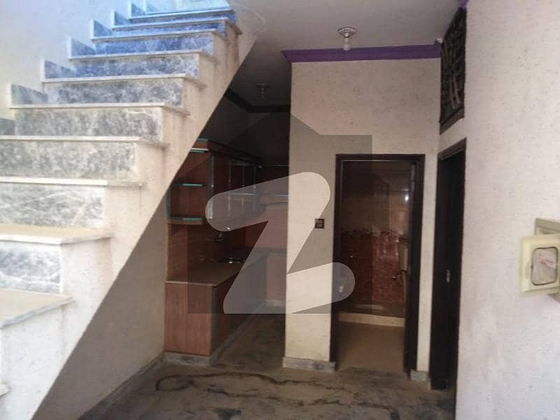 Centrally Located House In Wakeel Colony Is Available For Sale