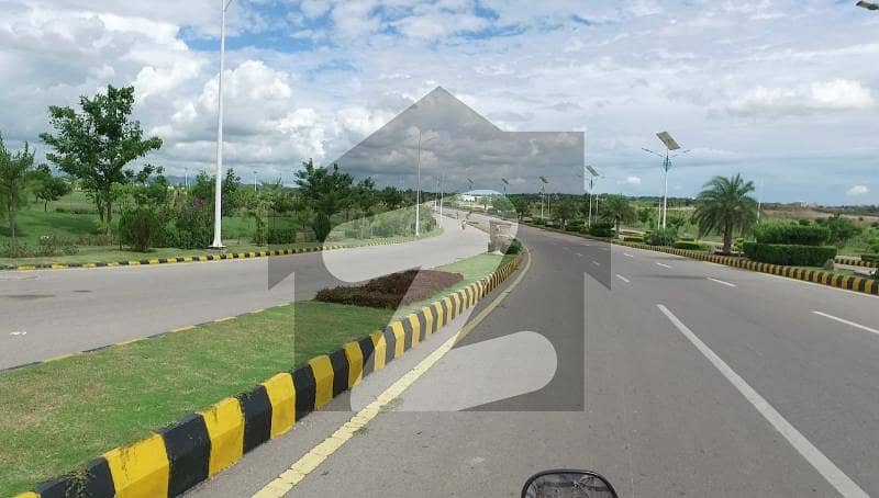 Gulberg Residencia Plot Form Sized 1125 Square Feet Is Available