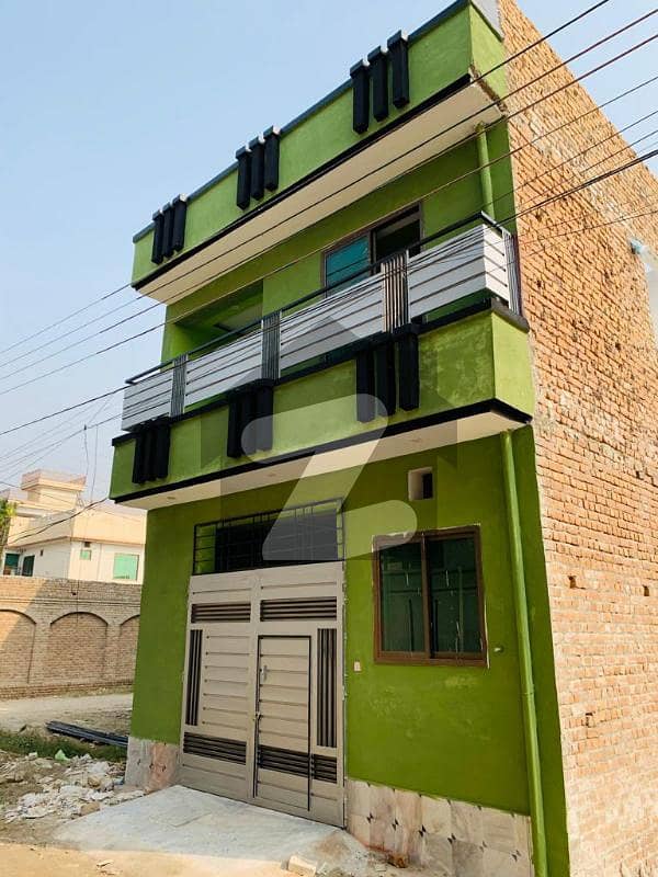 ورسک روڈ پشاور میں 3 کمروں کا 2 مرلہ مکان 65 لاکھ میں برائے فروخت۔