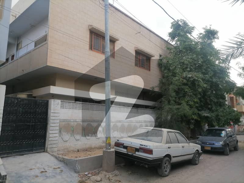 House Available For Sale In North Karachi Sector 11b