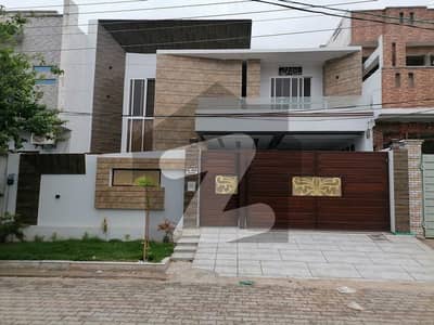 10 Marla House In New Shah Shams Colony For Sale