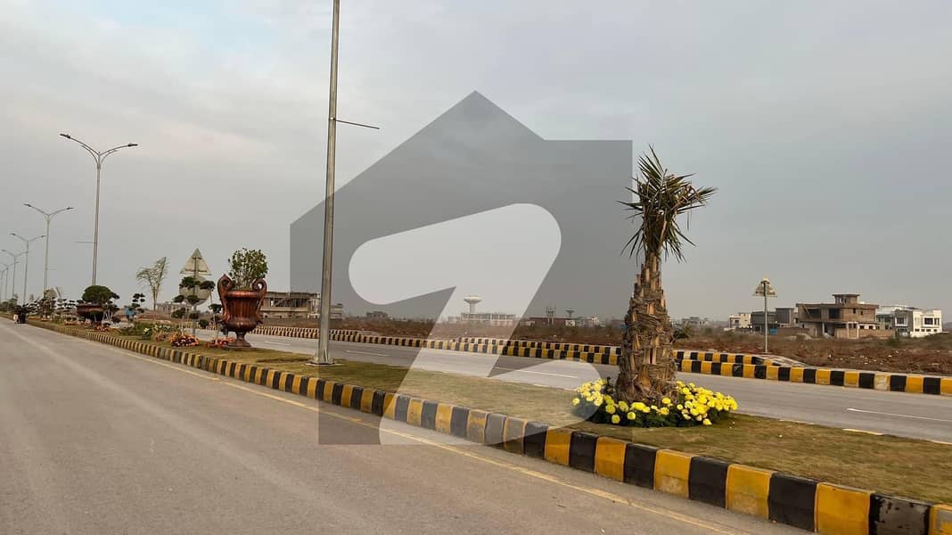2 kanal plot available For sale in DHA sector A d