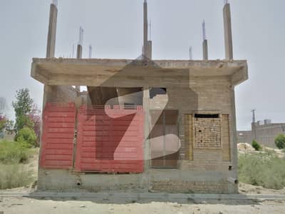 107 Sqyd House under Construction For Sale on Bypass Sukkur