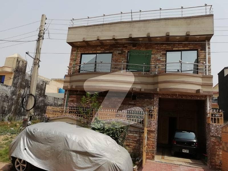 Pakistan Town House Sized 1575 Square Feet Is Available