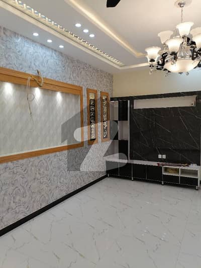 Bahria Phase 8 block F1 corner 10marla brand new house available for rent