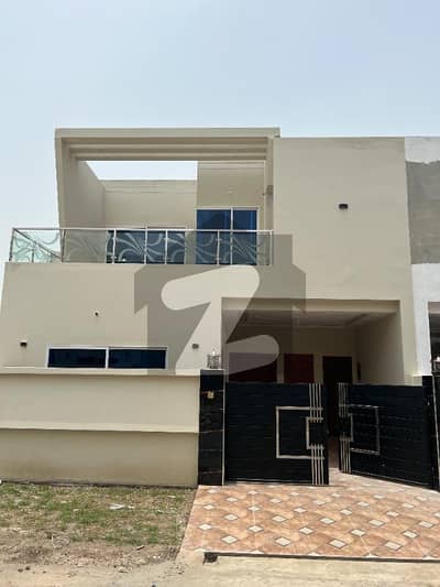 5 Marla Brand New Luxury Beautiful House For Sale In Model Town Multan