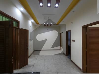 ماڈل کالونی - ملیر ملیر کراچی میں 6 کمروں کا 5 مرلہ مکان 3.1 کروڑ میں برائے فروخت۔