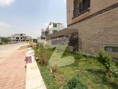 Kanal Corner Ground Portion Available For Rent In Prime Location Bahria Town Overseas Sector 1