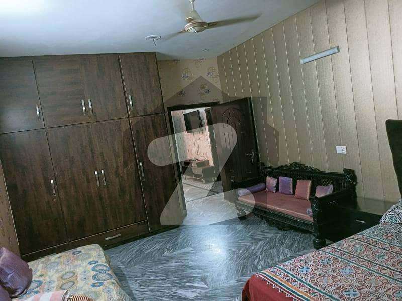 BEST LOCATION 10 MARLA HOUSE AVAILABLE FOR SALE IN Nasheman-E-Iqbal Phase 2 - Block B