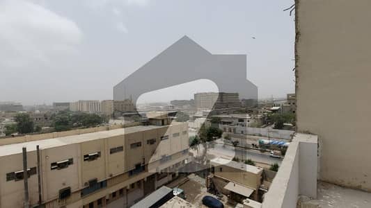 غنی چورنگی کراچی میں 6 مرلہ عمارت 3 کروڑ میں برائے فروخت۔