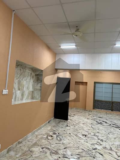 2 Kanal Lower Portion For Rent In Gulberg Near To Main Road