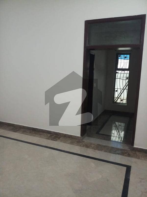 10 Marla Lower Portion Almost Good Condition For Rent C2 Block Facing Umt University