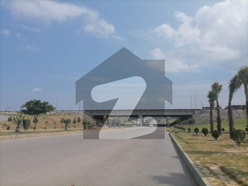 Your Dream 2700 Square Feet Commercial Plot Is Available In Airport Enclave