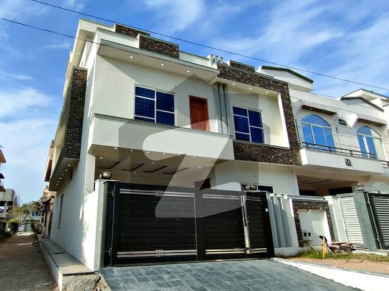 8 Marla Corner House For Sale in G-13 Islamabad